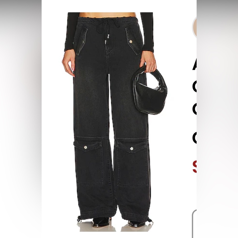 Women's Black Wide-Leg Jeans